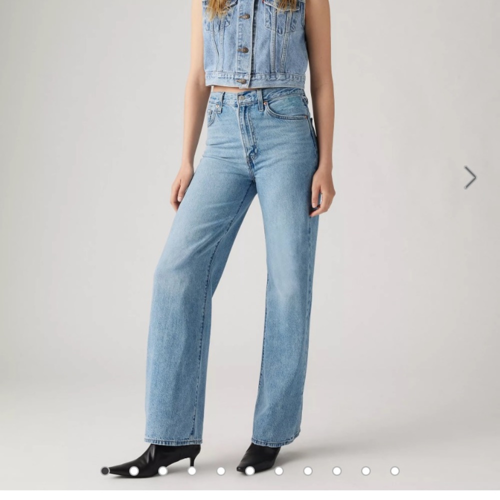 LEVIS’s Ribcage Wideleg Women’s Jeans